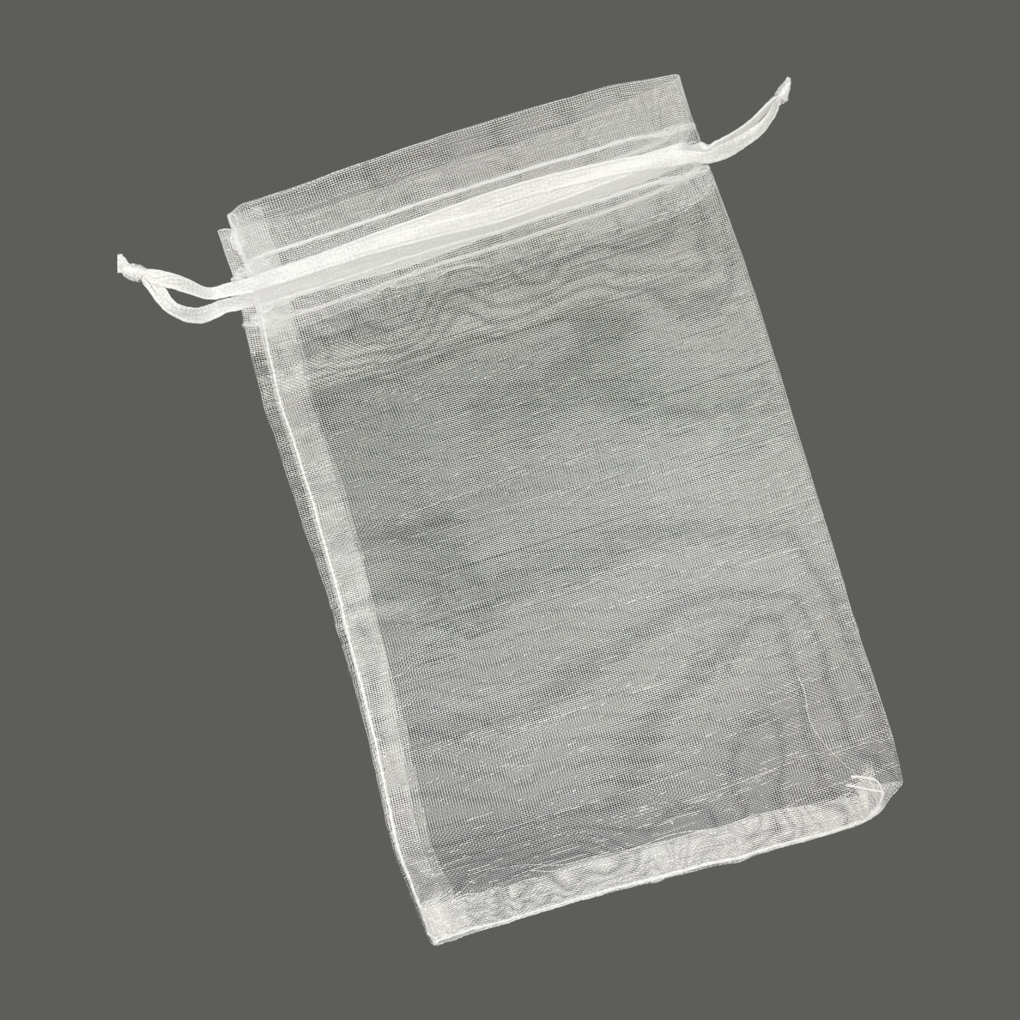 organza-beutel in weiss-