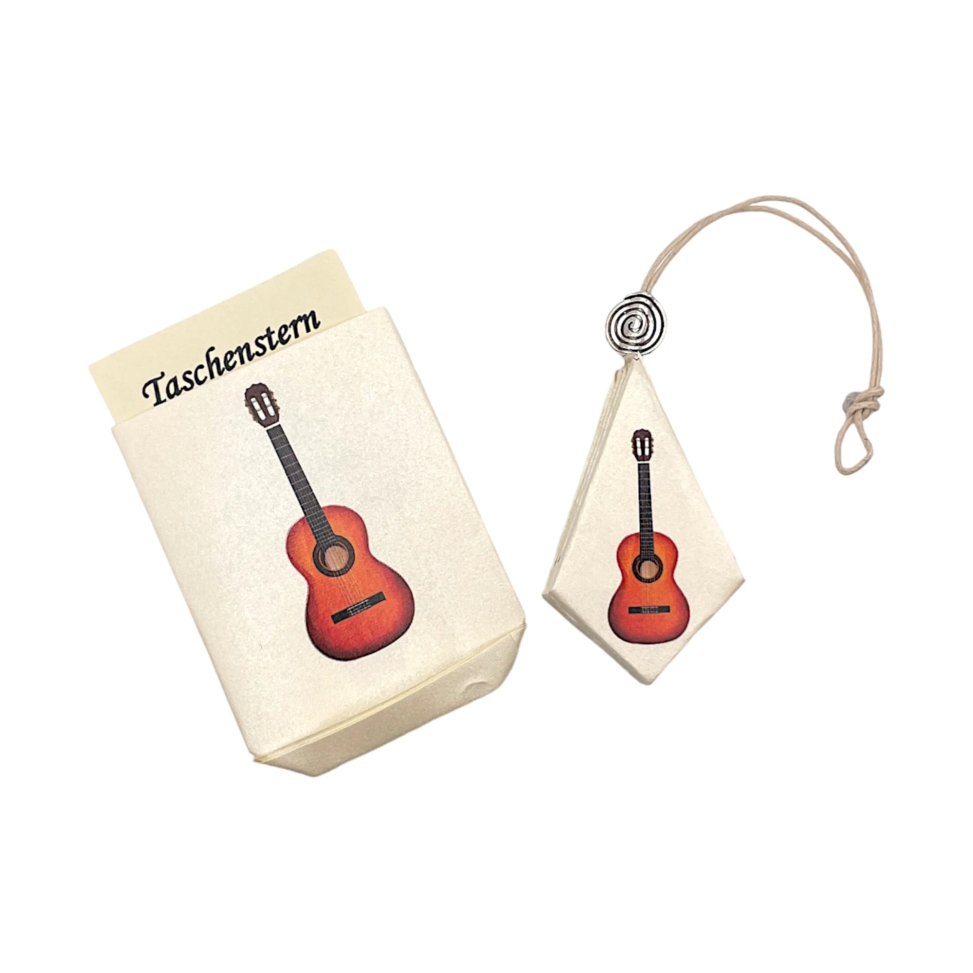 Zusammengelegter Papierstern mit klassischem Gitarrenmotiv, sicher verpackt im Etui