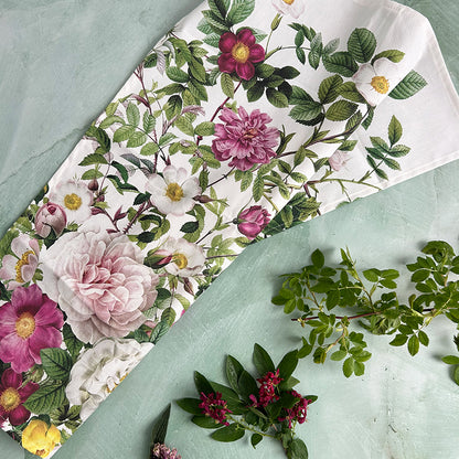 Bio-Geschirrtuch aus 100 % Bio-Baumwolle mit Rosenmotiv im dänischen Design.